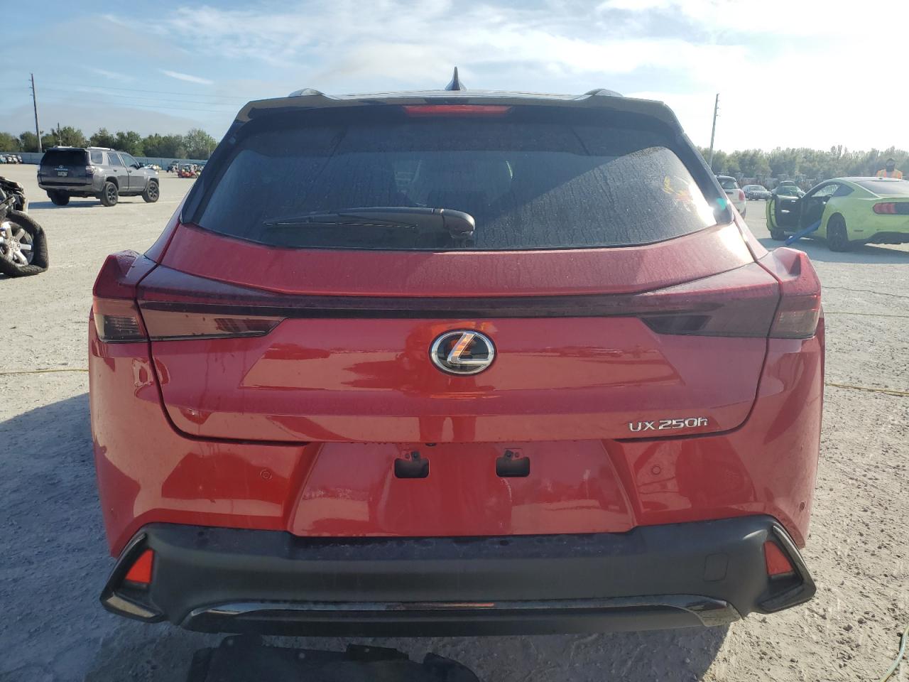 2024 LEXUS UX 250H BASE VIN:JTHB6JBH7R2179766