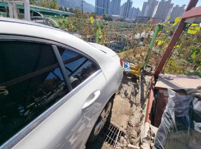 2017 Mercedes-Benz C 200 WDDWF4CB0HF412608 VIN:WDDWF4CB0HF412608