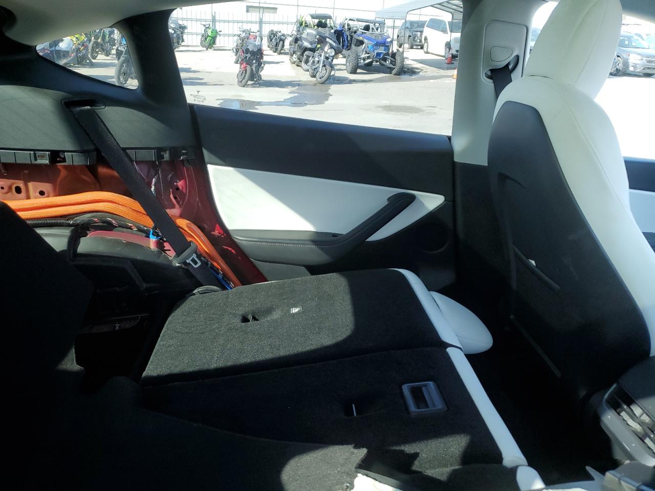 2022 TESLA MODEL Y  VIN:7SAYGDEE3NF318359
