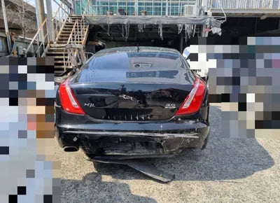 2015 Jaguar XJS VIN: