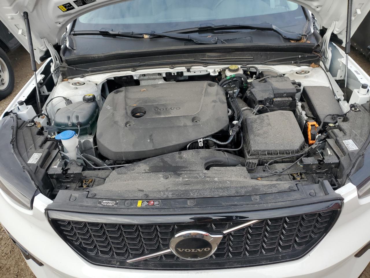 2024 VOLVO XC40 PLUS VIN:YV4L12UL7R2249713