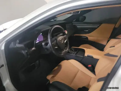 2022 Lexus ES 300 VIN: