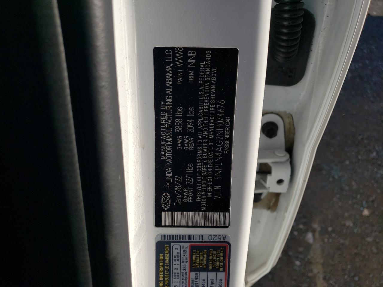 2022 HYUNDAI ELANTRA SEL VIN:5NPLN4AG2NH074676