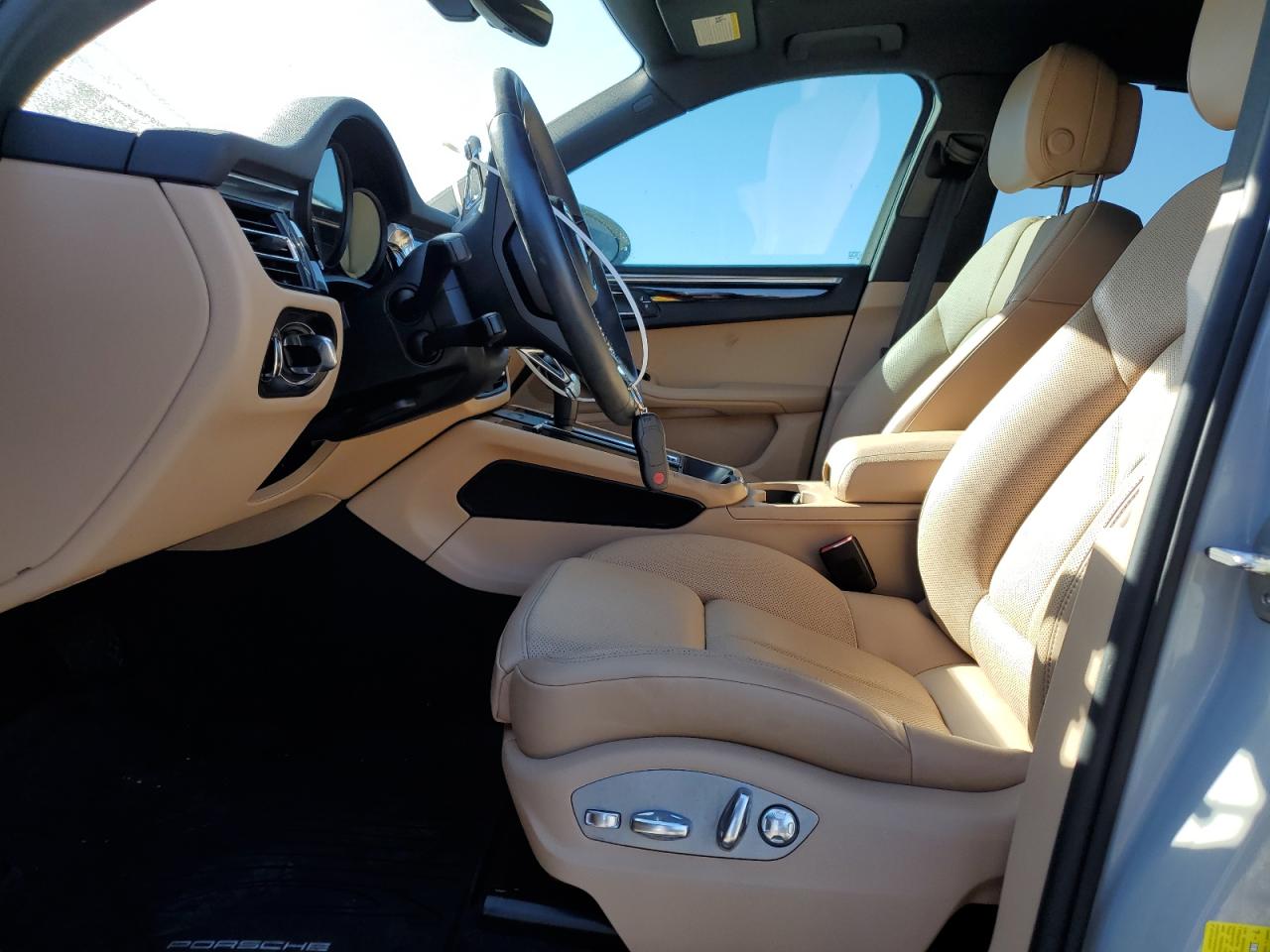 2022 PORSCHE MACAN S VIN:WP1AG2A51NLB21906