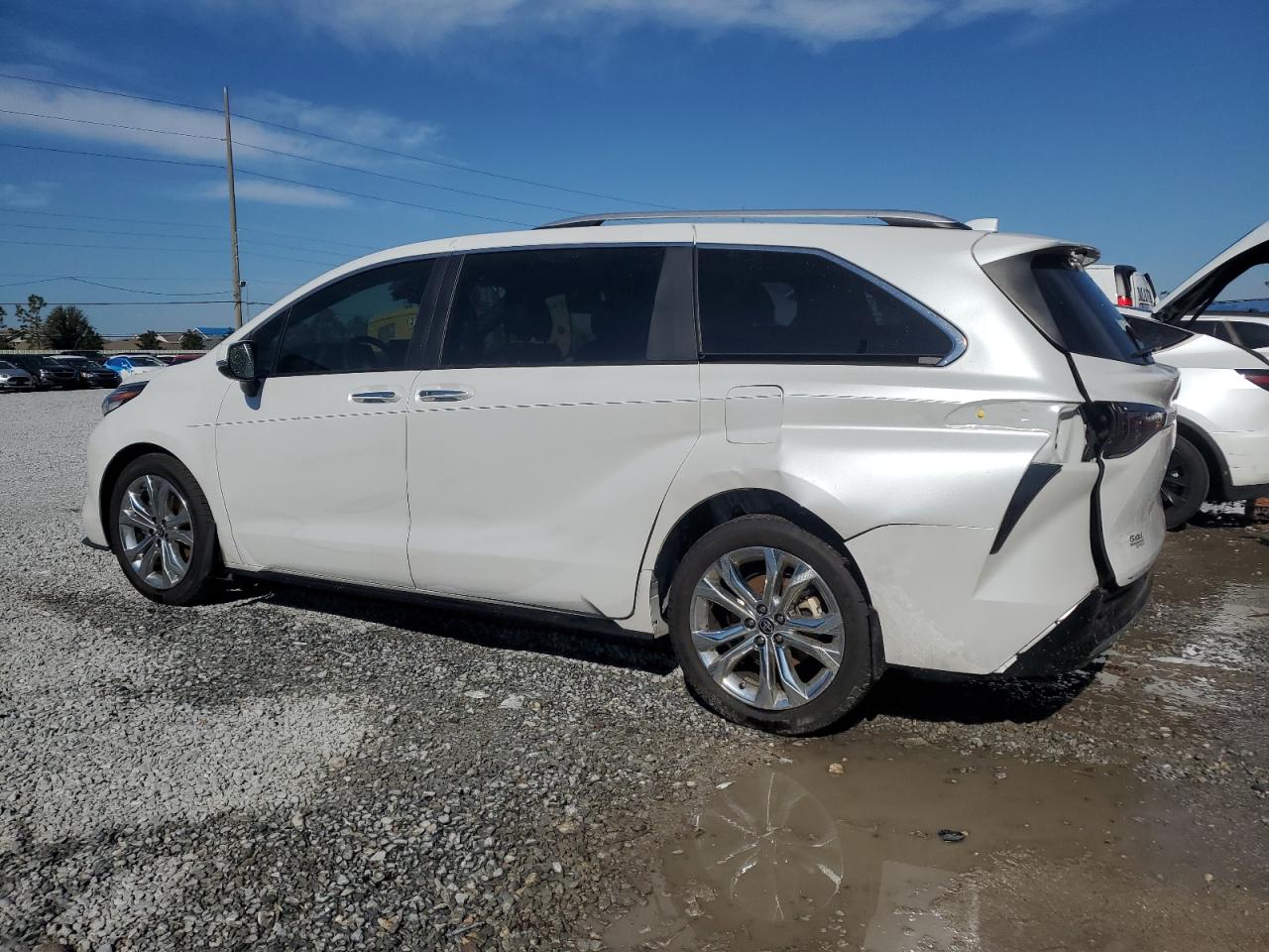 2022 TOYOTA SIENNA LIMITED VIN:5TDERKEC1NS106309