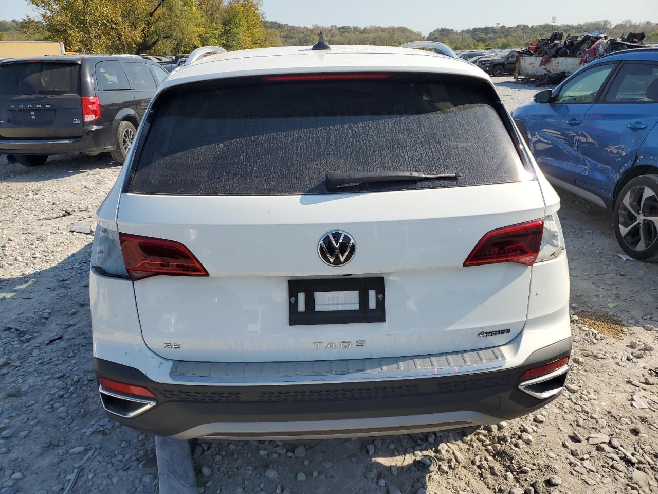 2023 VOLKSWAGEN TAOS SE VIN:3VVUX7B29PM352362