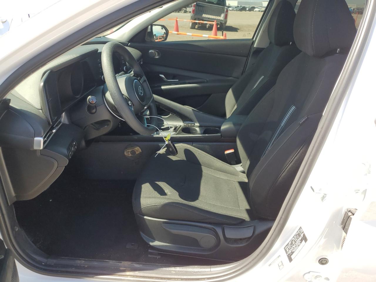 2023 HYUNDAI ELANTRA BLUE VIN:KMHLM4AJ7PU083781