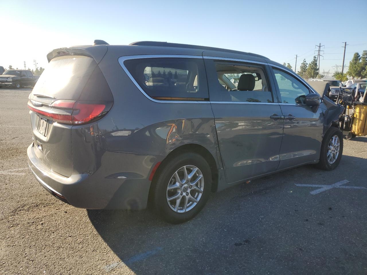 2022 CHRYSLER PACIFICA TOURING L VIN:2C4RC1BG2NR186426