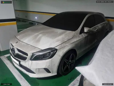 2016 Mercedes-Benz A 200 WDDBF4DB5HJ555855 VIN:WDDBF4DB5HJ555855