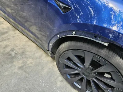 2023 Tesla Model X VIN: