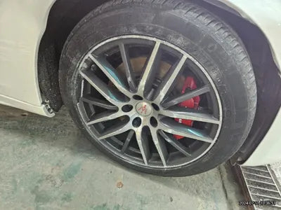 2019 Maserati Ghibli VIN: