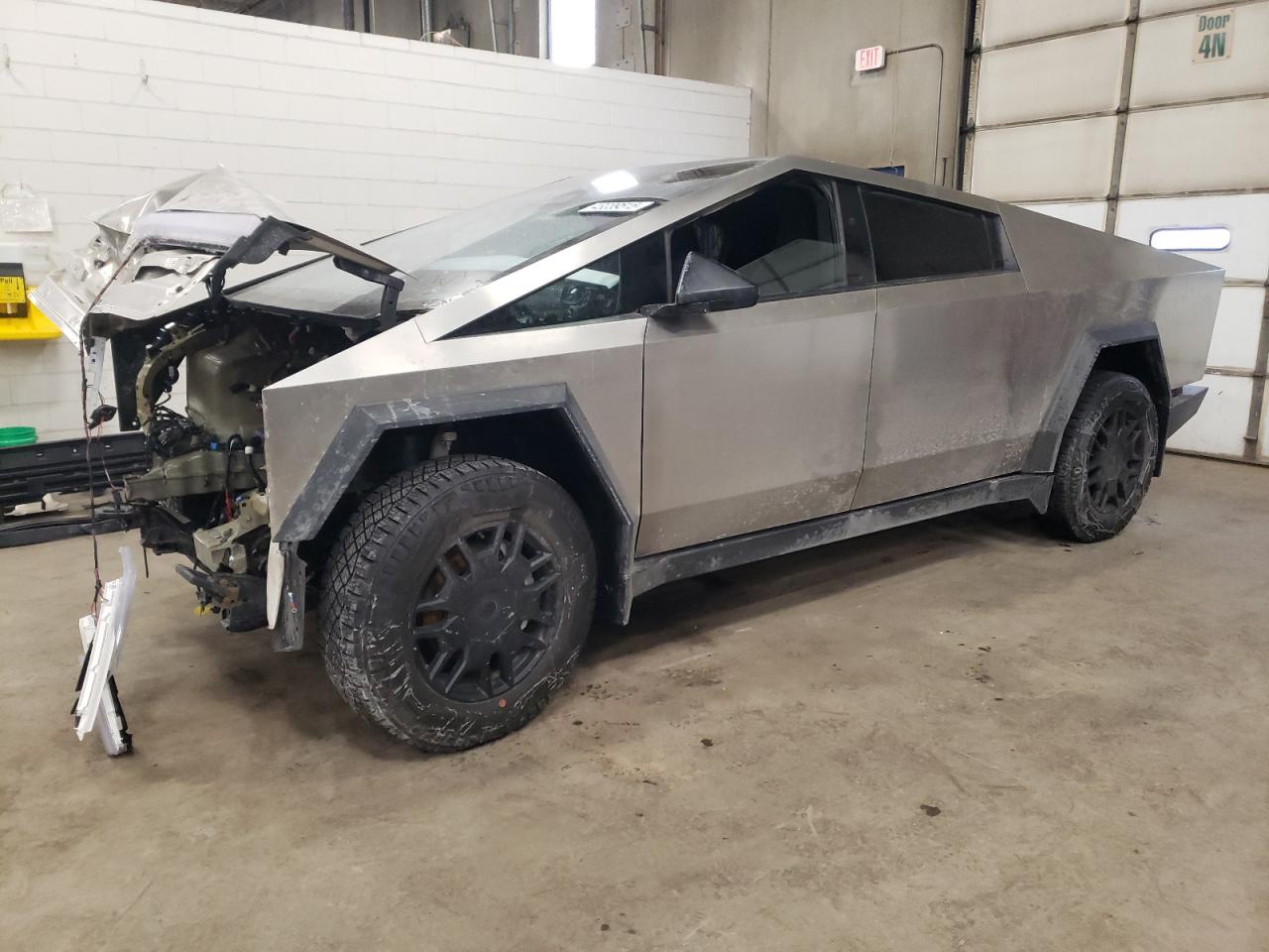 2024 TESLA CYBERTRUCK  VIN:7G2CEHEDXRA010522