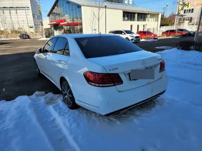 2014 Mercedes-Benz E 220 VIN: