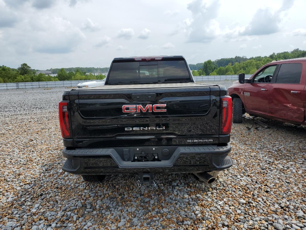 2024 GMC SIERRA K2500 DENALI VIN:1GT49RE71RF138917