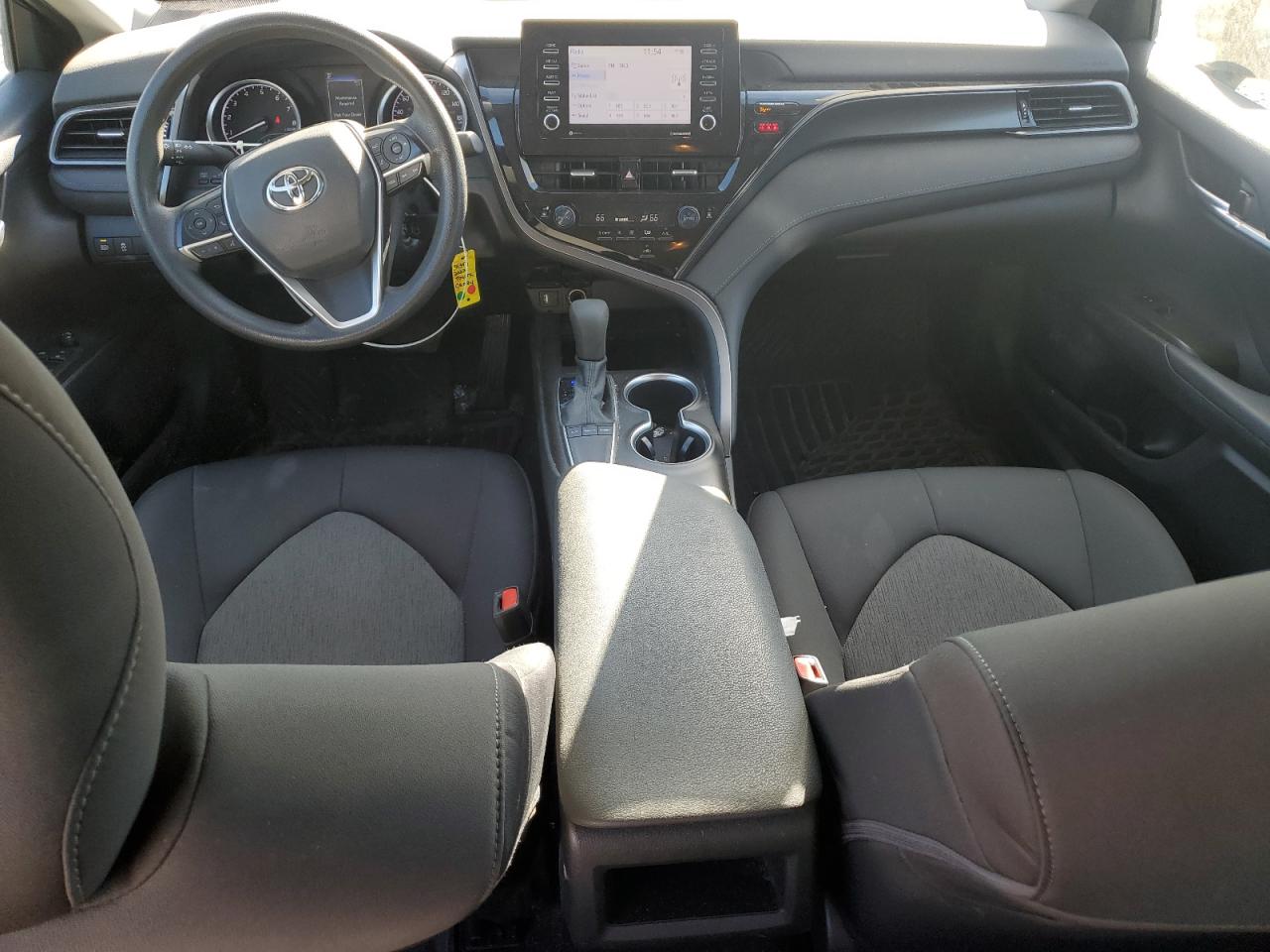 2022 TOYOTA CAMRY LE VIN:4T1C11AK8NU674277