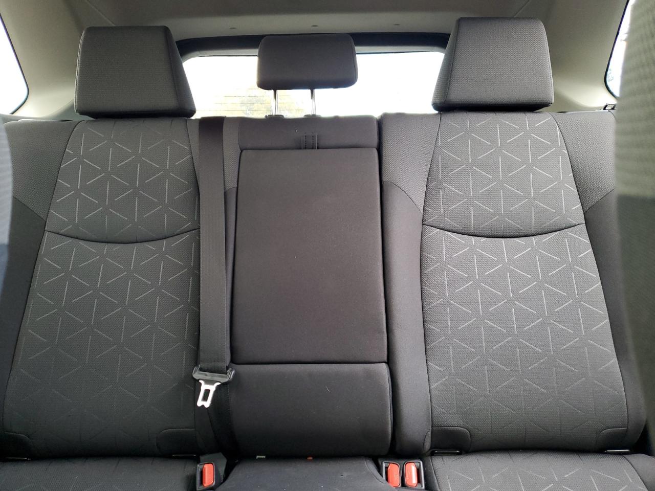 2022 TOYOTA RAV4 XLE VIN:JTMRWRFV2NJ055144