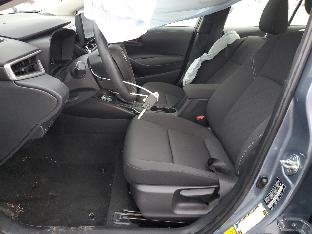 2024 TOYOTA COROLLA LE VIN:JTDBCMFE9R3060672