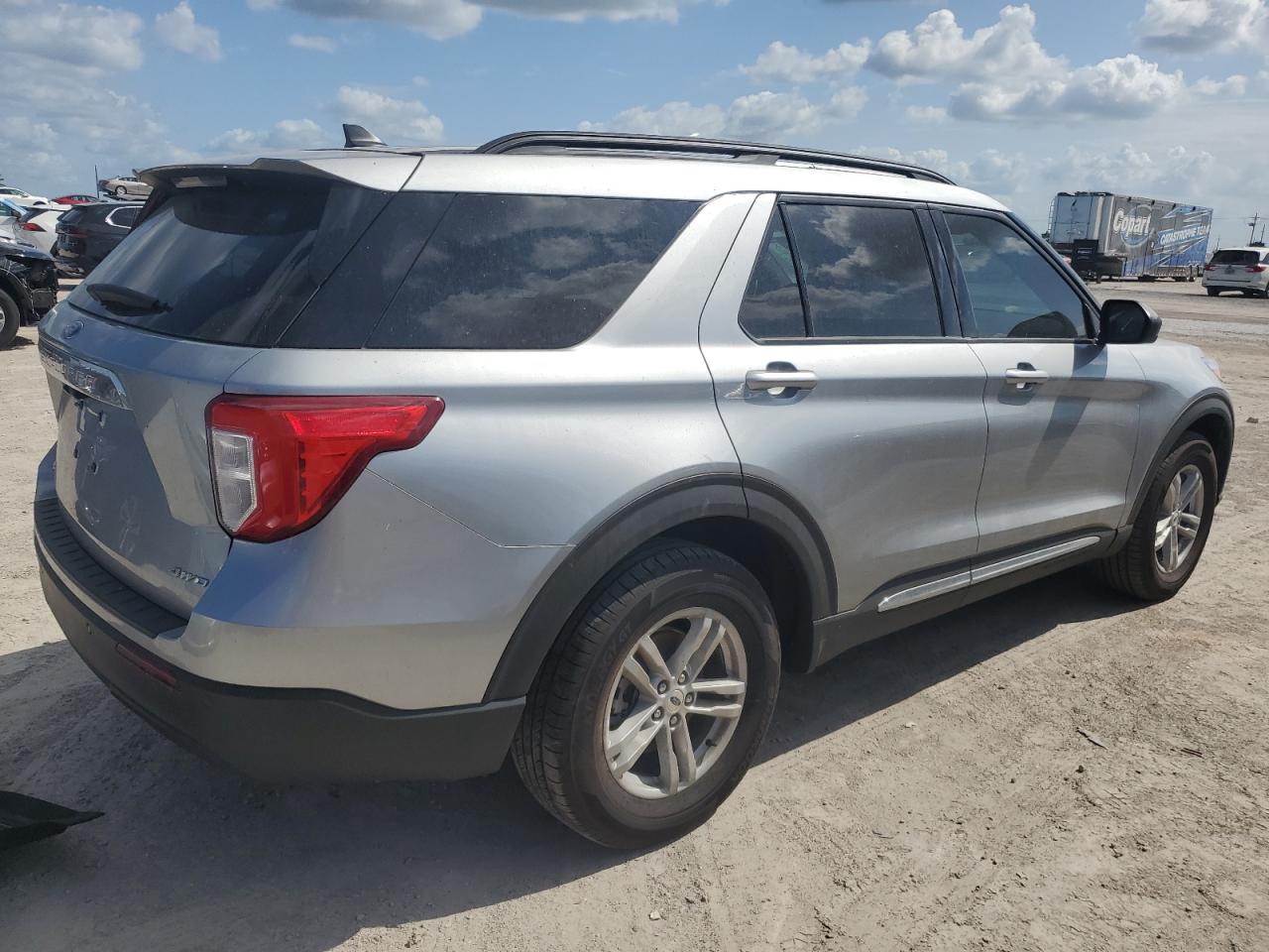 2024 FORD EXPLORER XLT VIN:1FMSK8DH0RGA62287