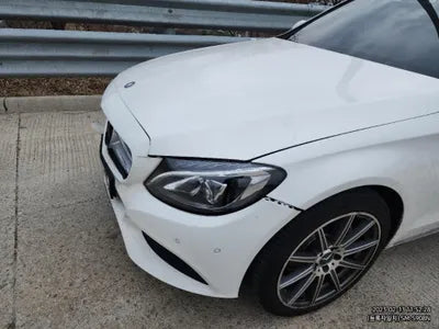 2016 Mercedes-Benz C 220 VIN: