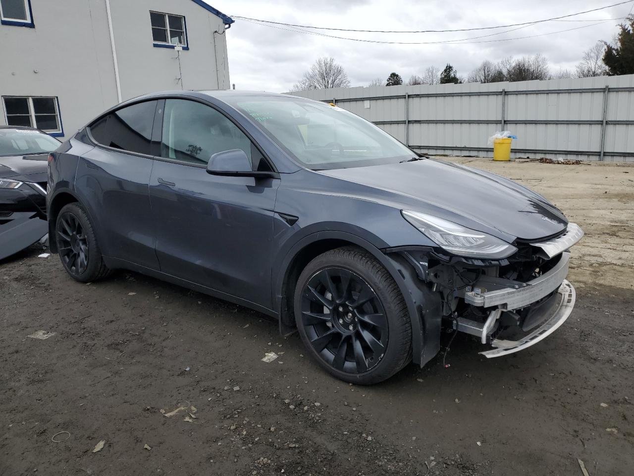 2023 TESLA MODEL Y  VIN:7SAYGDEE2PA079211