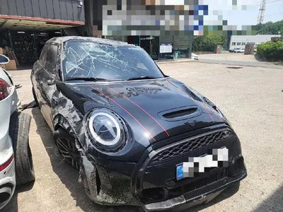 2024 MINI Cooper VIN: