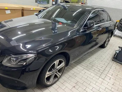 2019 Mercedes-Benz E 220 VIN: