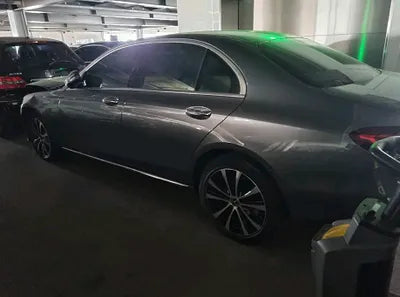 2021 Mercedes-Benz E 300 W1KZF5EB6MA883427 VIN:W1KZF5EB6MA883427