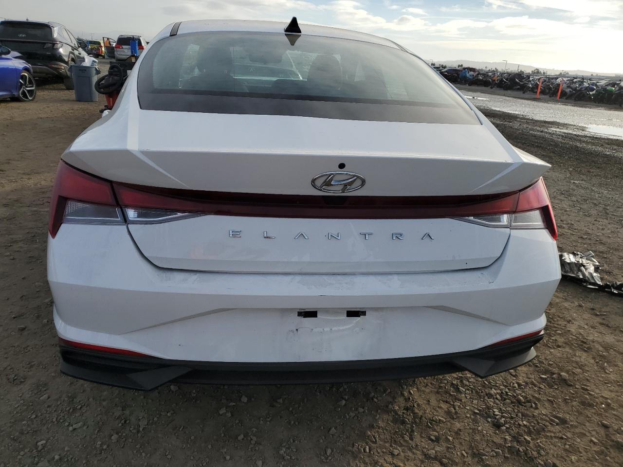2023 HYUNDAI ELANTRA SEL VIN:5NPLS4AG2PH107249