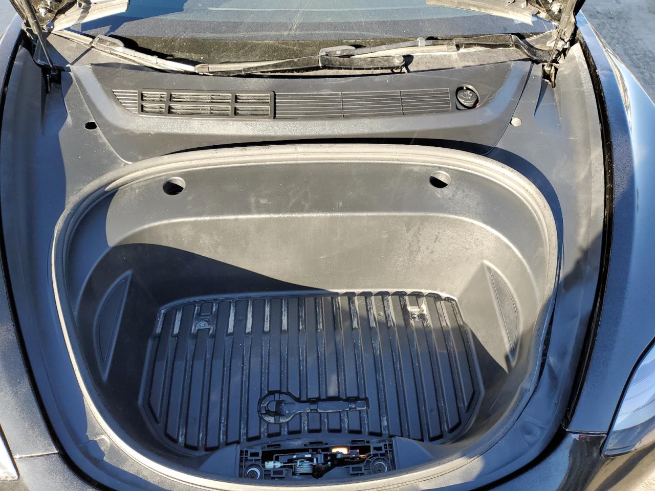 2023 TESLA MODEL 3  VIN:5YJ3E1EC7PF607970