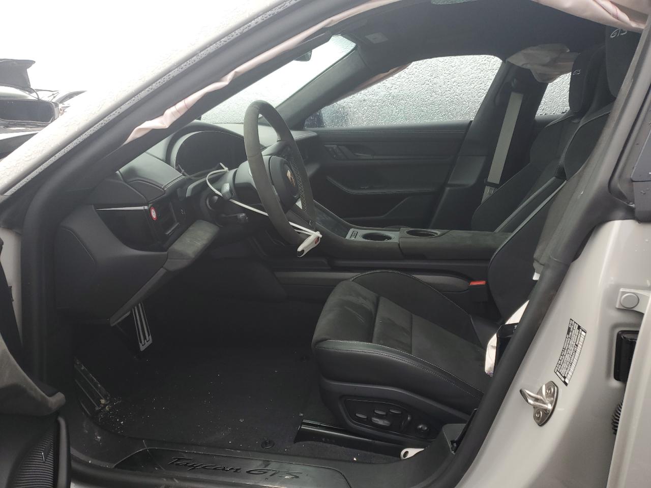 2024 PORSCHE TAYCAN GTS VIN:WP0AD2Y15RSA47157