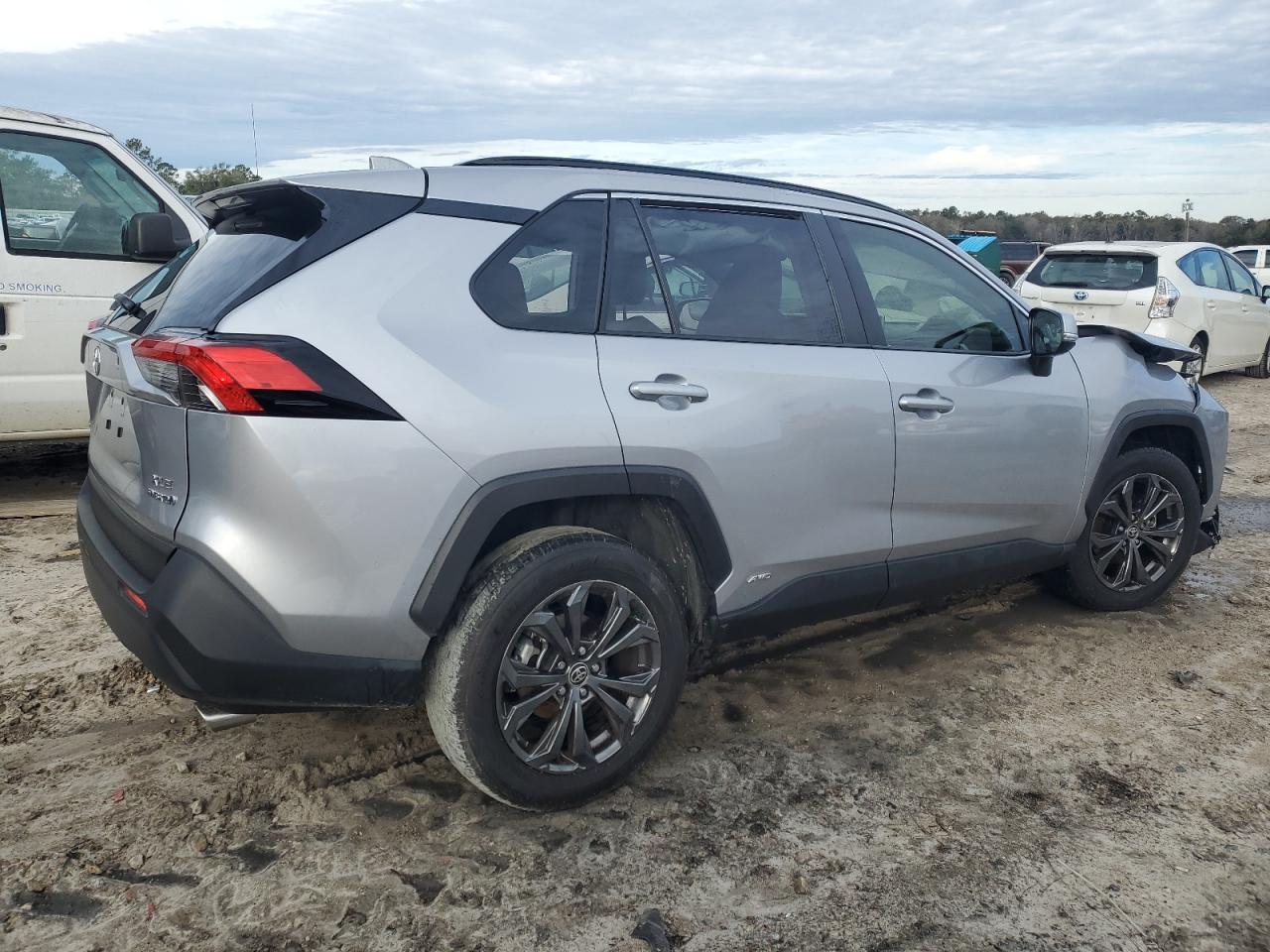 2023 TOYOTA RAV4 XLE PREMIUM VIN:JTMB6RFV8PD115723