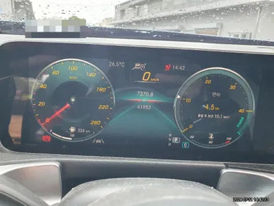 2020 Mercedes-Benz B 250 VIN: