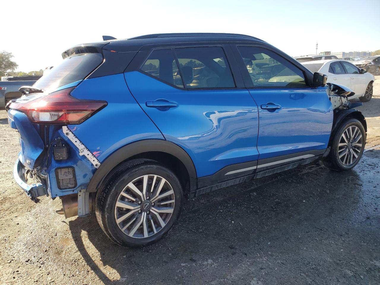 2023 NISSAN KICKS SR VIN:3N1CP5DV0PL522865
