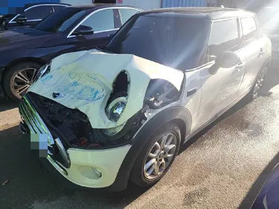 2015 MINI Cooper VIN: