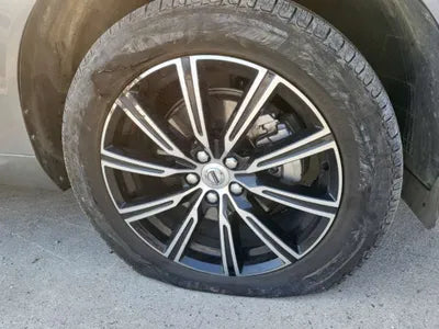 2018 Volvo XC60 YV1UZA8ACJ1014246 VIN:YV1UZA8ACJ1014246