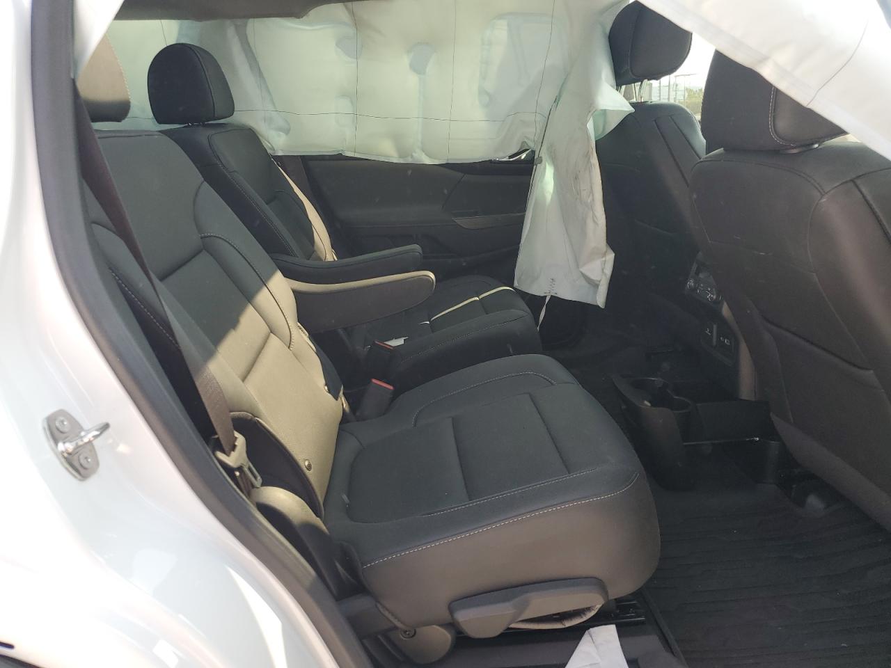 2023 GMC ACADIA SLT VIN:1GKKNULS0PZ225933