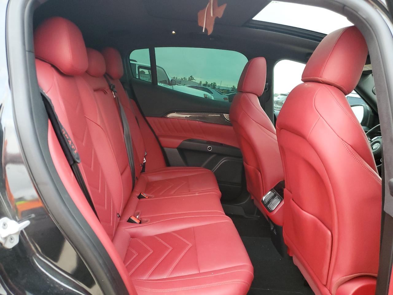 2023 MASERATI GRECALE MODENA VIN:ZN682AVM7P7410647