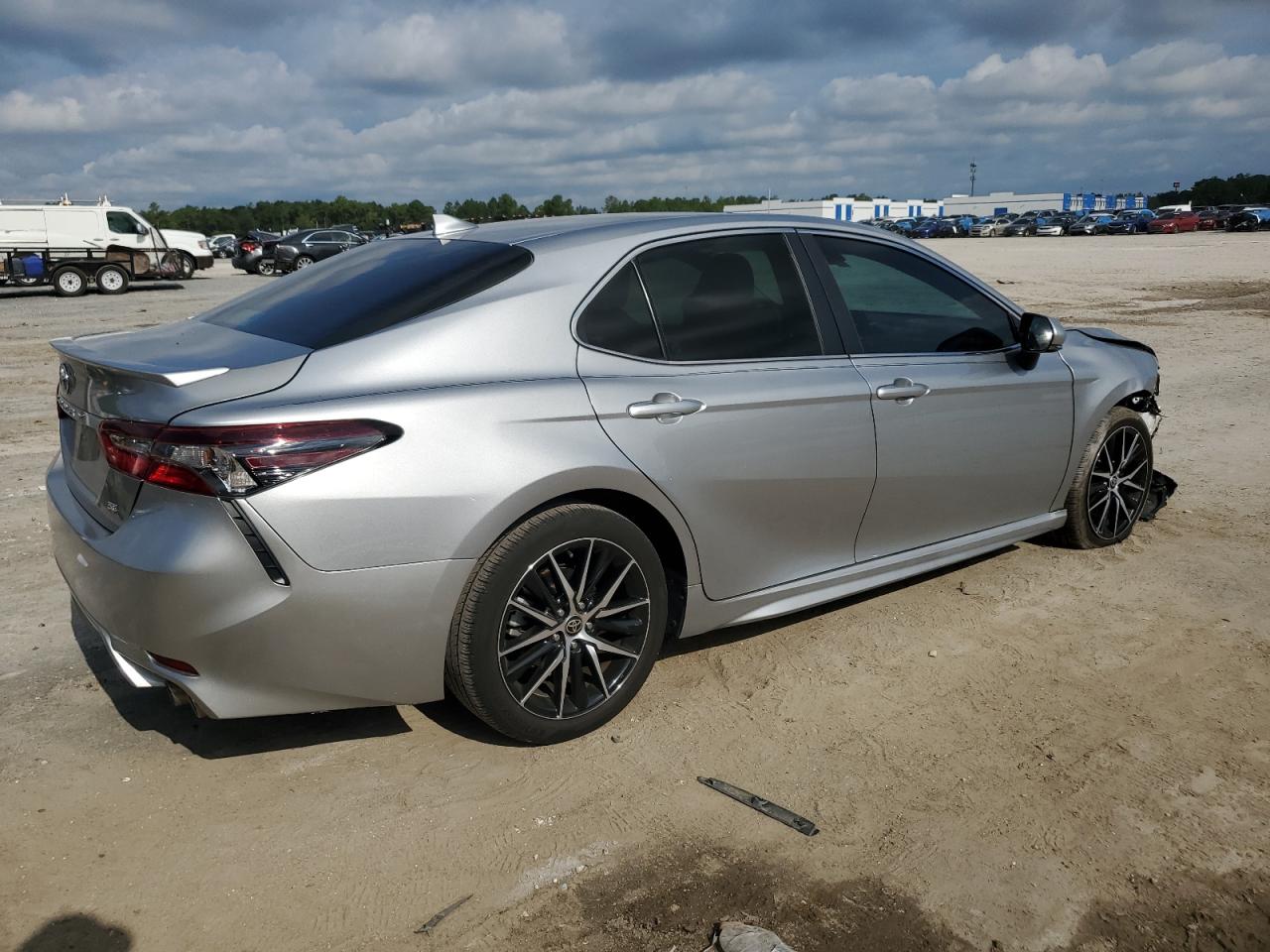 2022 TOYOTA CAMRY SE VIN:4T1T11AK0NU682843