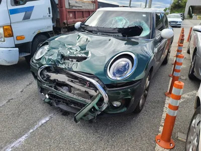 2017 MINI Clubman VIN: