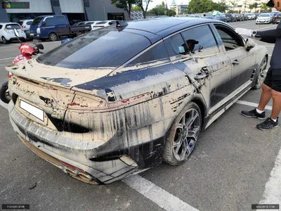 2018 Kia Stinger KNAE751CDJS011701 VIN:KNAE751CDJS011701