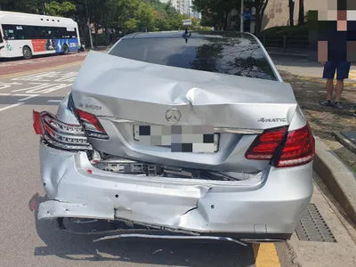 2015 Mercedes-Benz E 300 VIN: