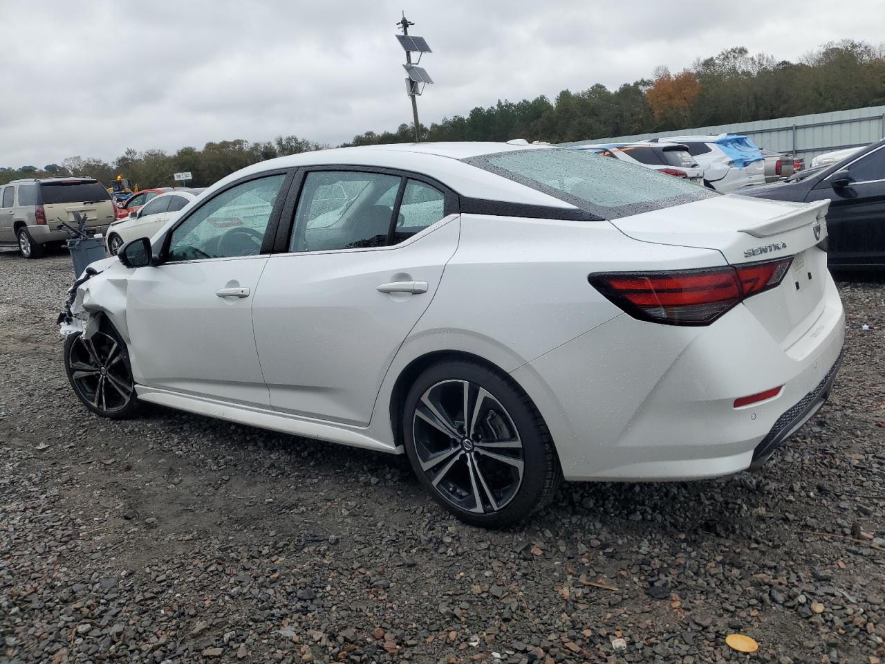 2022 NISSAN SENTRA SR VIN:3N1AB8DV6NY206474