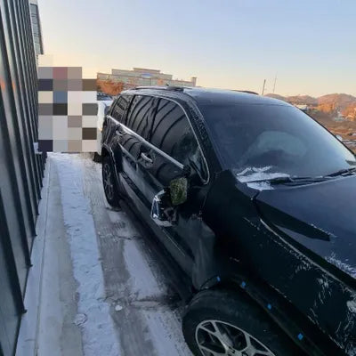 2019 Jeep Cherokee 1C4RJFBG2KC607990 VIN:1C4RJFBG2KC607990