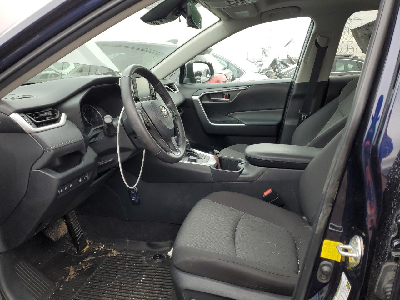 2022 TOYOTA RAV4 XLE VIN:2T3RWRFV9NW142167