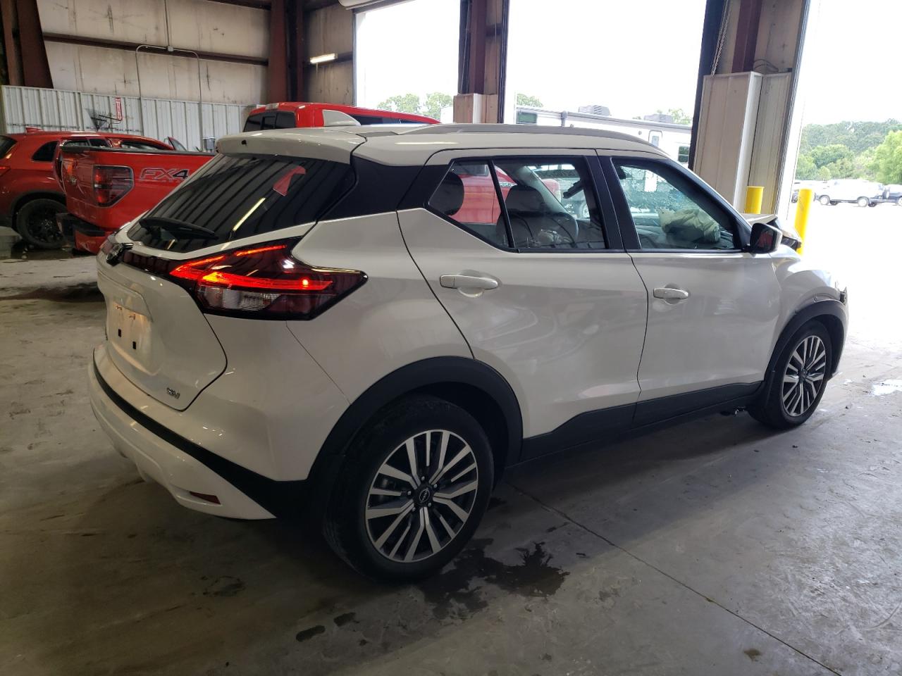 2022 NISSAN KICKS SV VIN:3N1CP5CV9NL526153