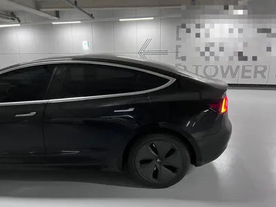 2019 Tesla Model 3 VIN: