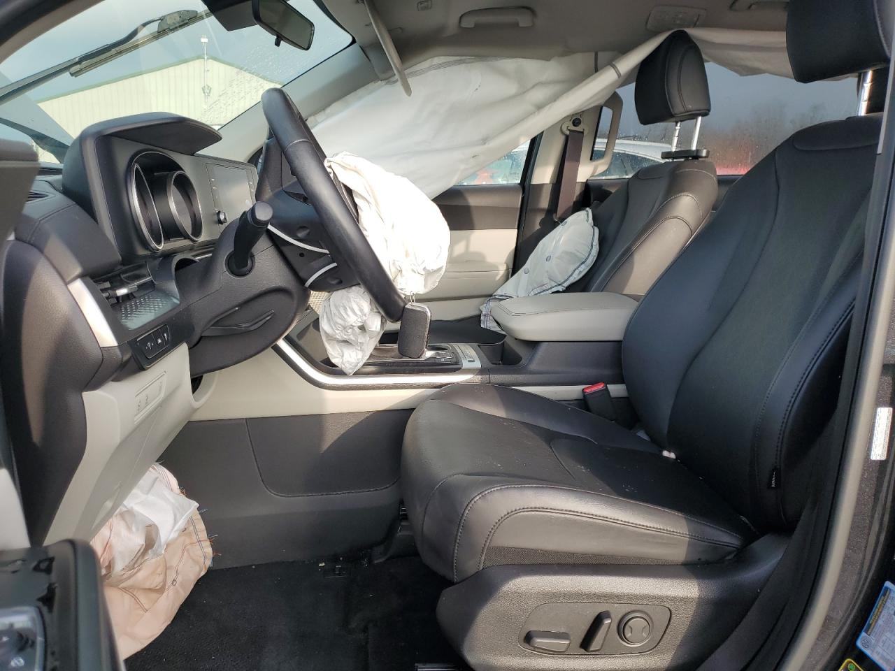 2022 KIA CARNIVAL LX VIN:KNDNB4H32N6102698