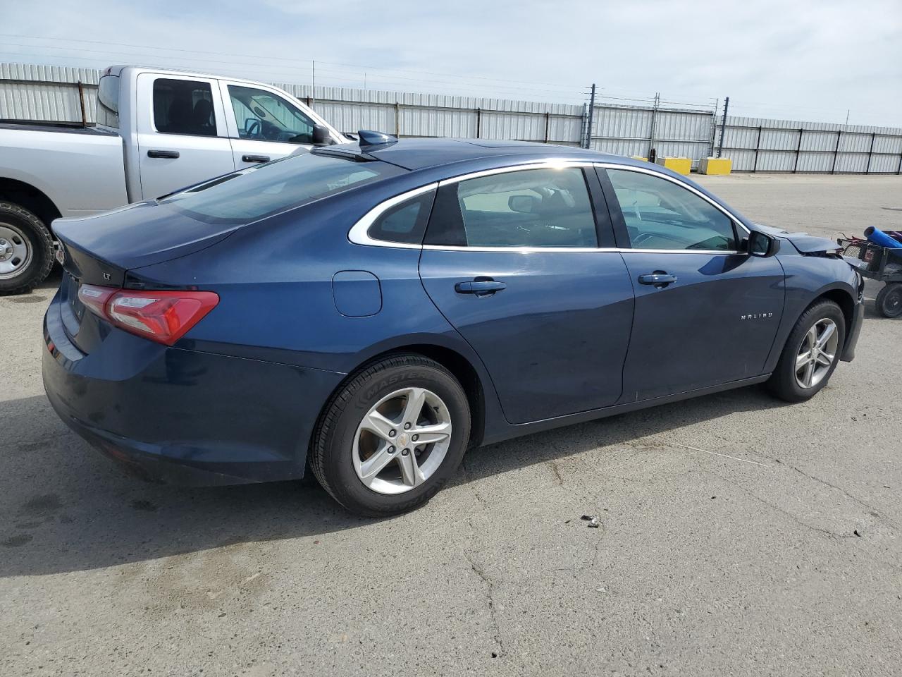 2022 CHEVROLET MALIBU LT VIN:1G1ZD5ST7NF179375