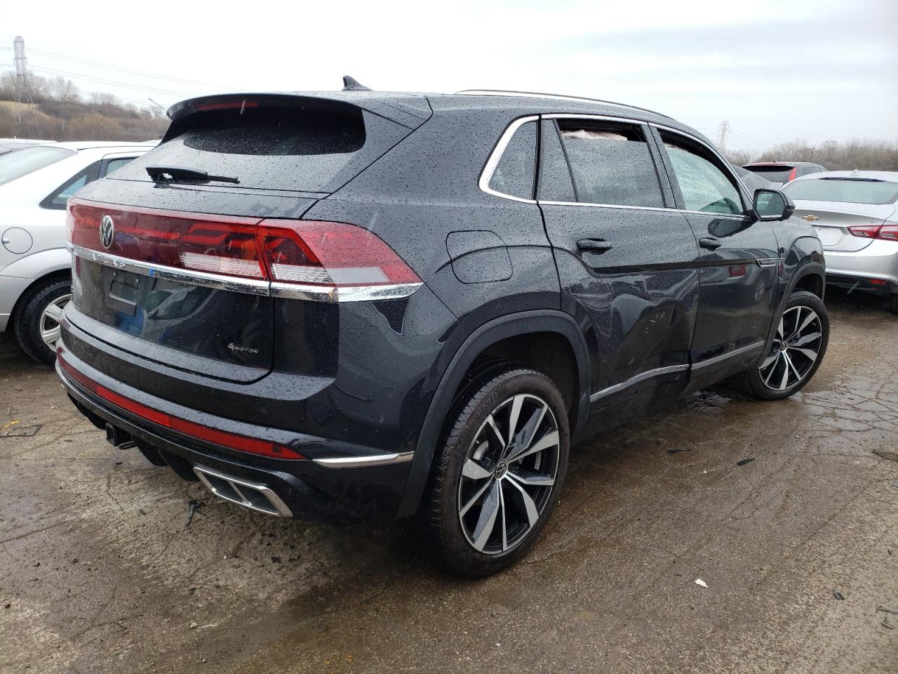 2024 VOLKSWAGEN ATLAS CROSS SPORT SEL PREMIUM R-LINE VIN:1V2FE2CA5RC213581