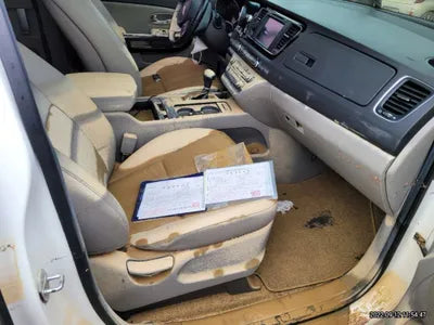 2016 Kia Carnival KNAMC81ABGS107102 VIN:KNAMC81ABGS107102